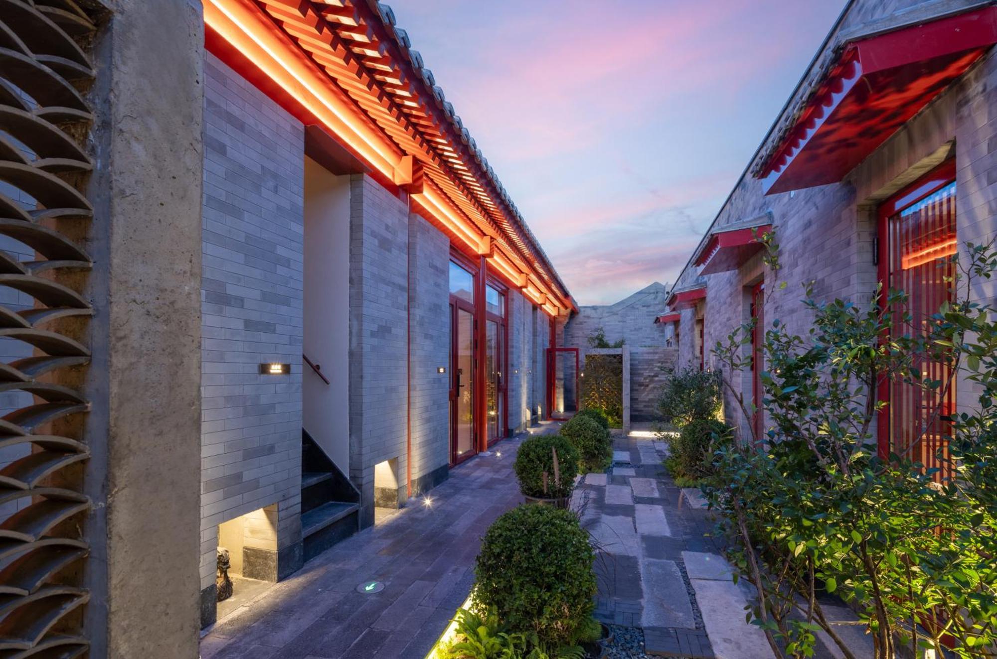 Happy Dragon Courtyard- Newly Renovated With French Windows, Near Tian'Anmen Forbidden City,Lama Temple And Heaven Temple, 3Minutes Walk From Subway,Fluent English Speaking With Tourist Sights Tickets Service ,Free Coffee &Laundry Service Peking Exteriér fotografie