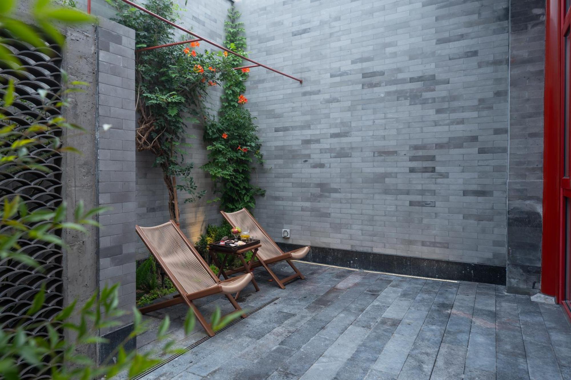 Happy Dragon Courtyard- Newly Renovated With French Windows, Near Tian'Anmen Forbidden City,Lama Temple And Heaven Temple, 3Minutes Walk From Subway,Fluent English Speaking With Tourist Sights Tickets Service ,Free Coffee &Laundry Service Peking Exteriér fotografie